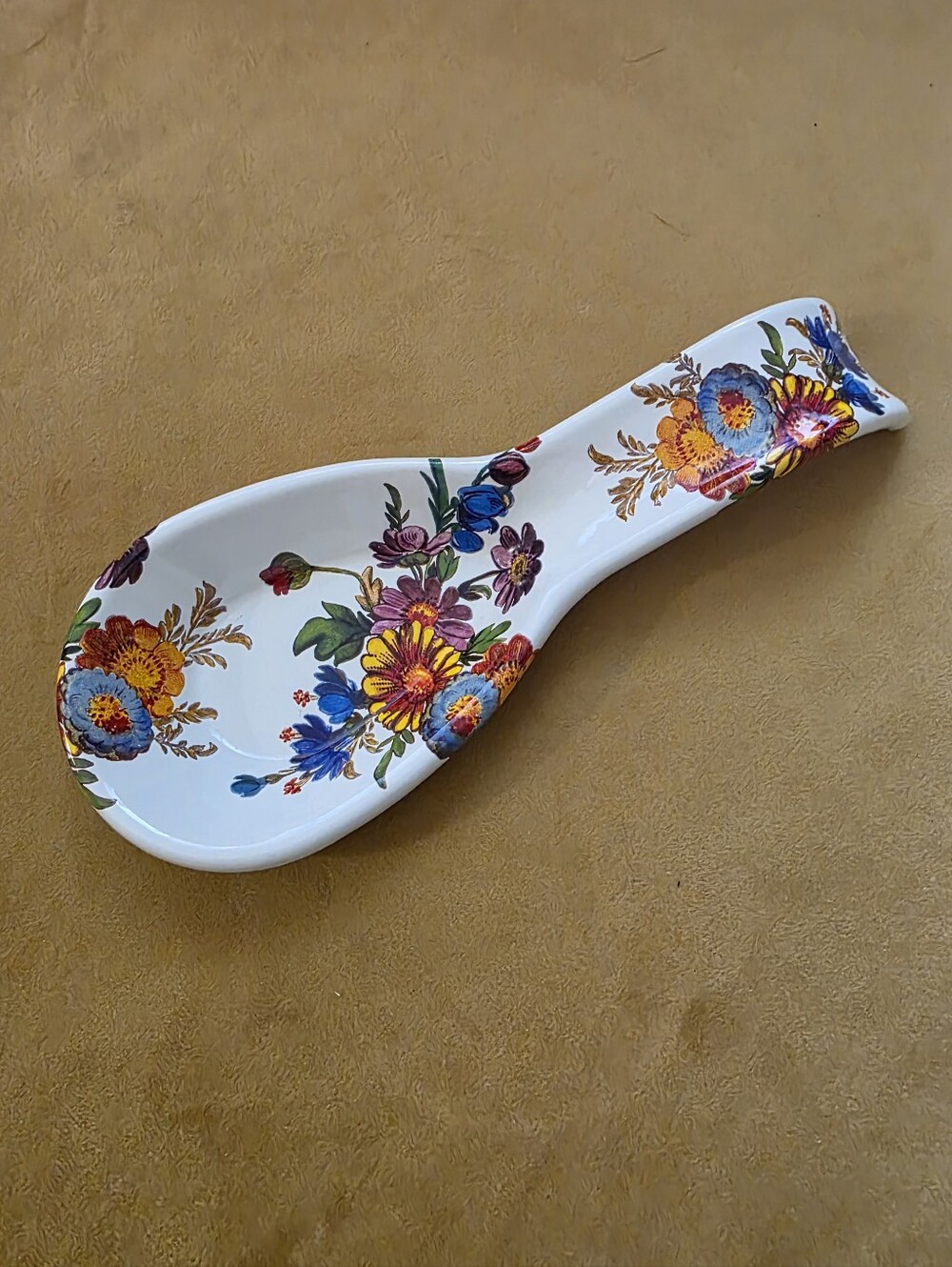MacKenzie-Childs White Flower Market Spoon Rest - Picture 3 of 3